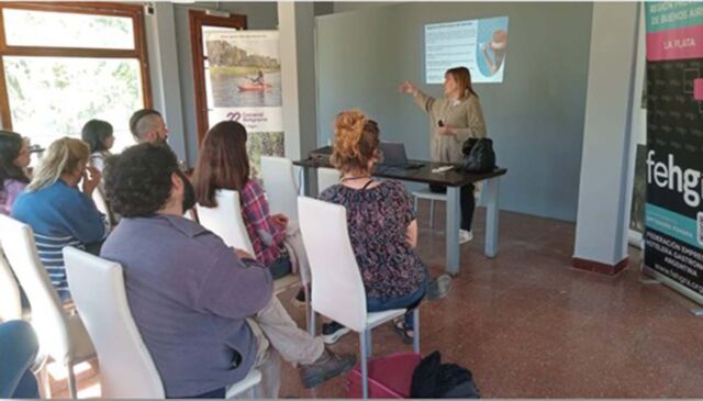 AEHG La Plata continúa fortaleciendo la formación profesional en el sector hotelero y gastronómico
