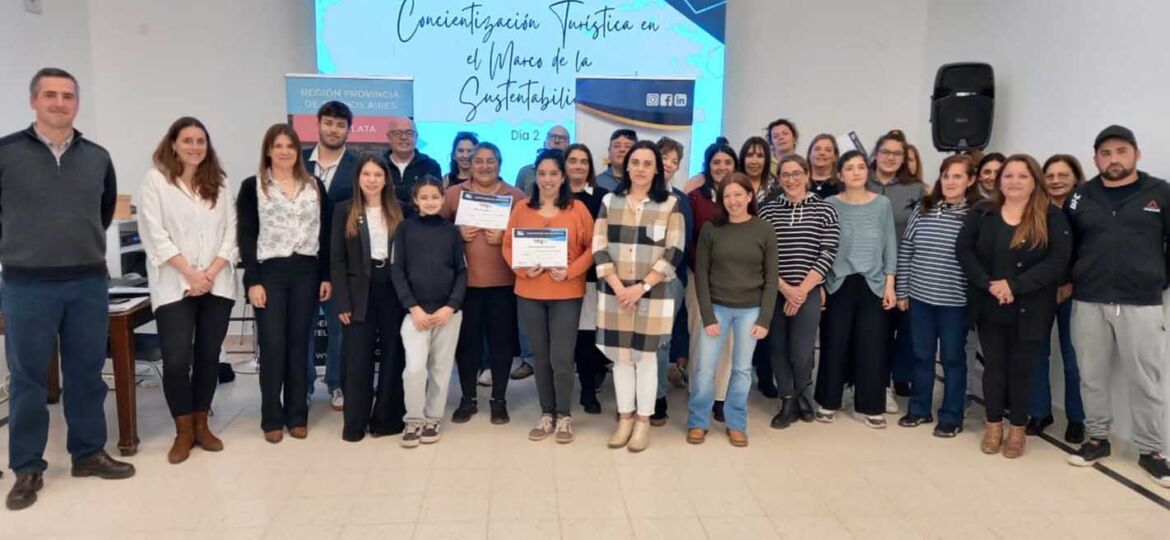 Capacitación en Concientización Turística en Rauch
