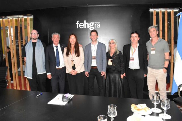 La AEHG La Plata presente en la firma de convenios estratégicos en FIT 2025 1