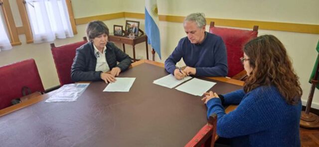 nueva firma de convenio para el dictado de capacitaciones en Chascomús